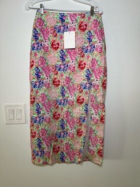 NWT Endless Rose Pink Floral Print Top